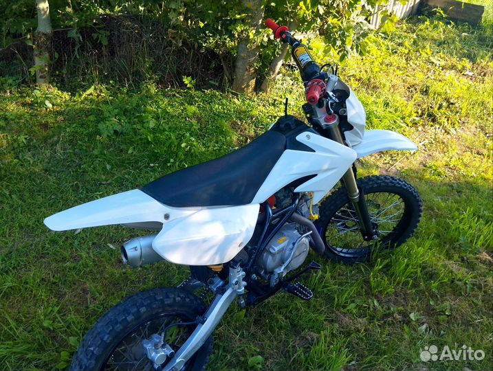 Рейсер 125