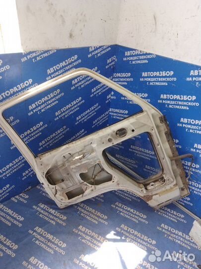 Передняя левая дверь. Isuzu Elf грузовой 4BE1 1996