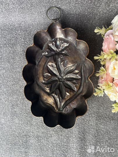 Медная форма декоративная