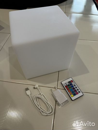 Светильник куб