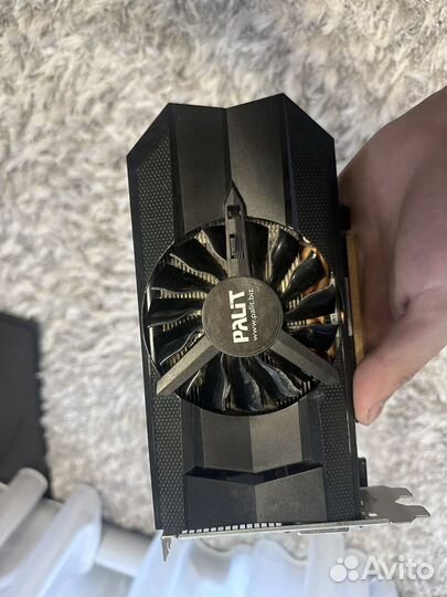 Видеокарта GTX 660 2GB