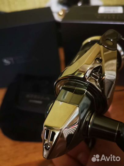 Shimano 22 stella 2500shg