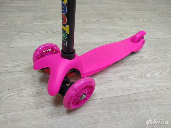 Самокат детский мини трехколесный розовый