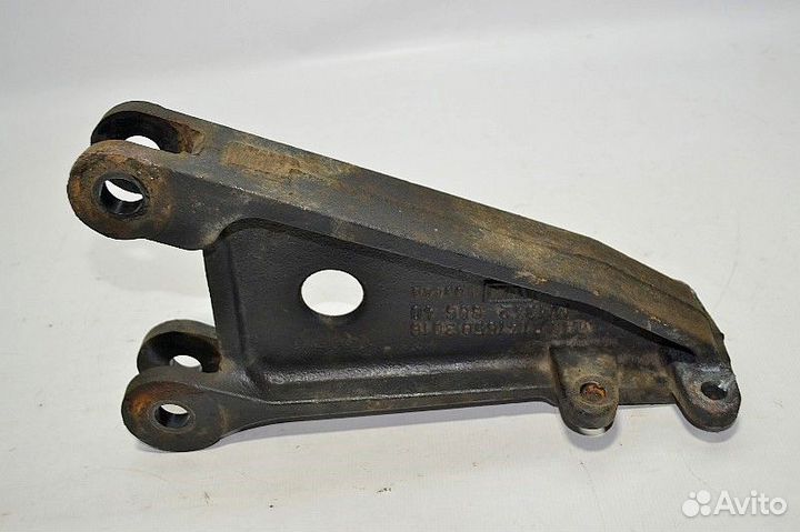 Кронштейн усилителя бампера, левый MAN TGA 18.430