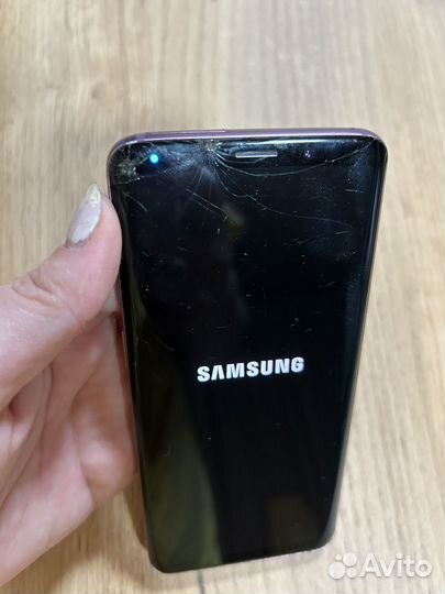 Samsung Galaxy S9, 4/64 ГБ