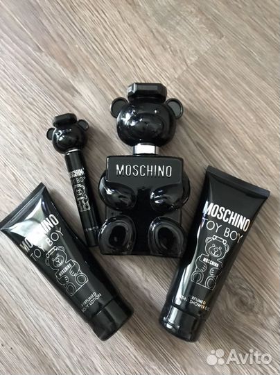 Парфюмерный набор Moschino Toy Boy /мужской