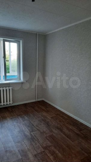 2-к. квартира, 50 м², 3/6 эт.
