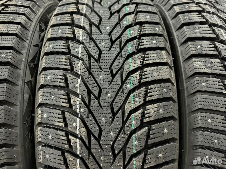 Tracmax X-Privilo S500 235/65 R17