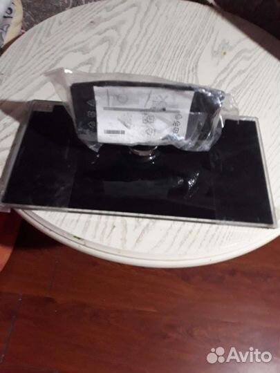 Подставка под ЖК телевизор