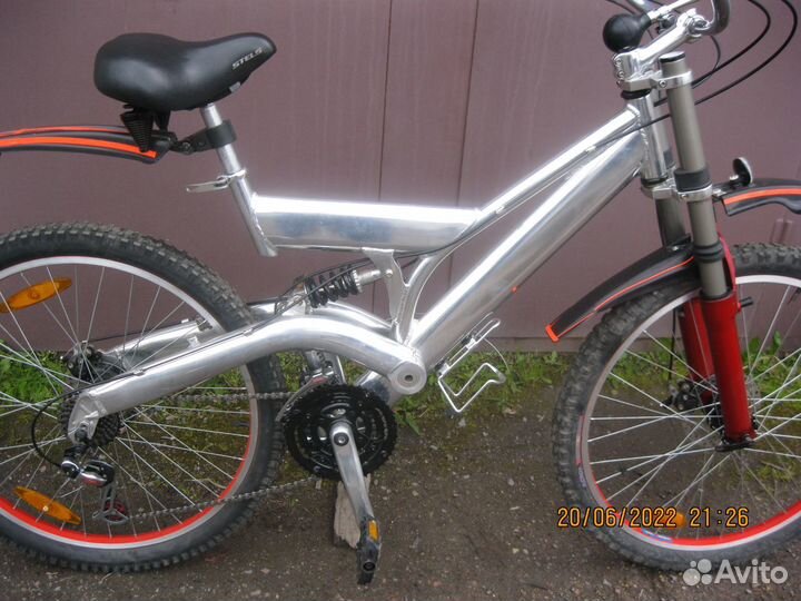 Велосипед mclaren