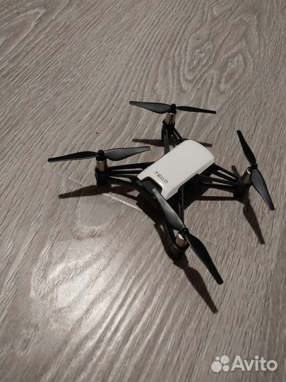 Квадрокоптер dji tello