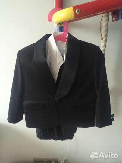 Костюм на мальчика 1-2 года