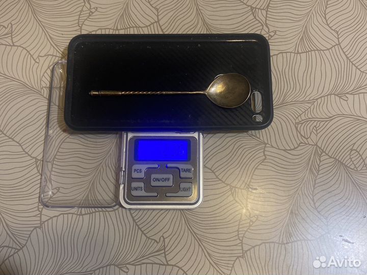 Серебряные ложки и вилка