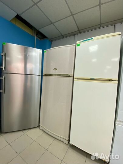 Холодильник б/у