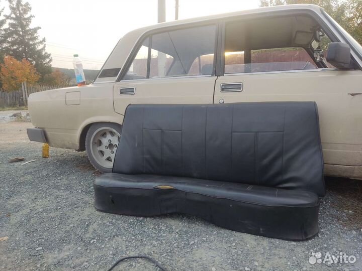 Сиденье задние ваз 2105-07