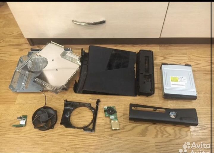 Запчасти детали корпус кулер Xbox 360 slim e