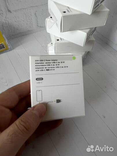 Оригинальный блок iPhone 20 w