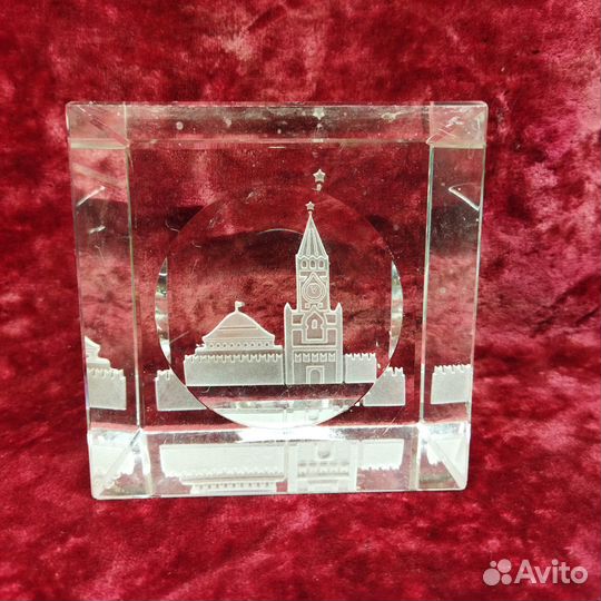 Старинная пепельница Кремль из СССР
