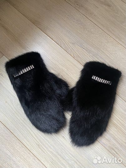 Продам рукавицы из норки