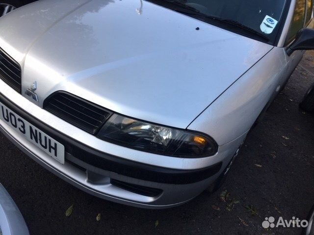 Разбор на запчасти Mitsubishi Carisma