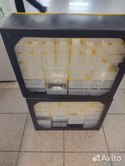 Набор из 2 органайзеров по 44 яч