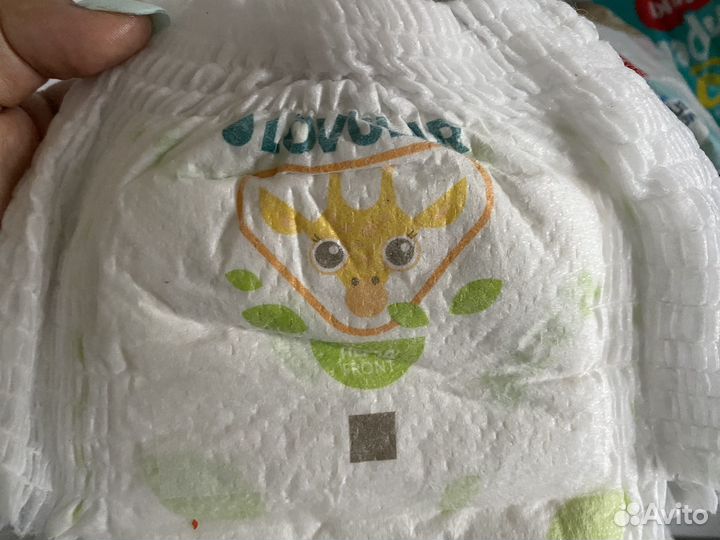 Подгузники трусики pampers premium care 5 подарок