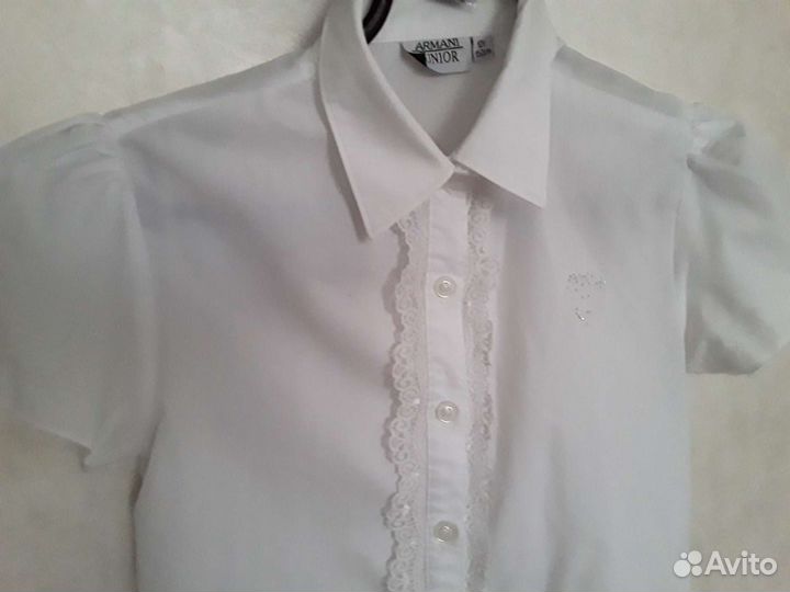 Школьная блузка. Аrmani, оригинал.4-5 кл