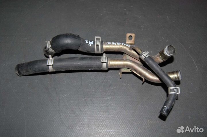 Патрубок системы охлаждения