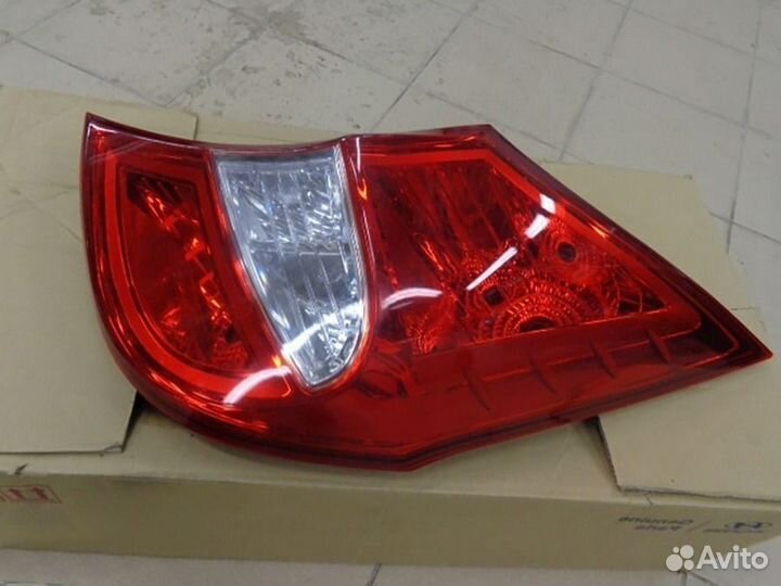 Фонарь задний правый Хендай Солярис Хэтчбек 2010