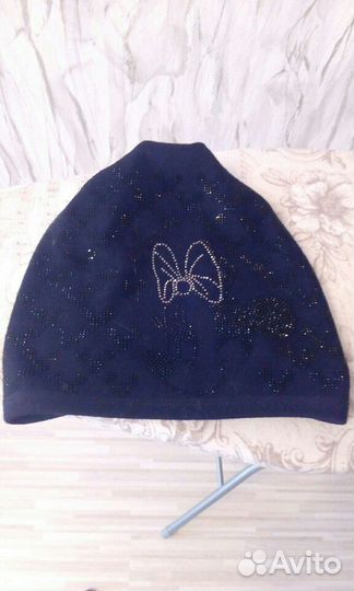 Шапки по 200