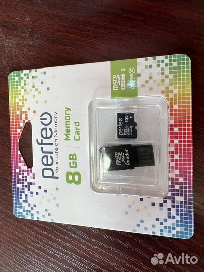 Карта памяти microSD 8GB + USB microSD Reader
