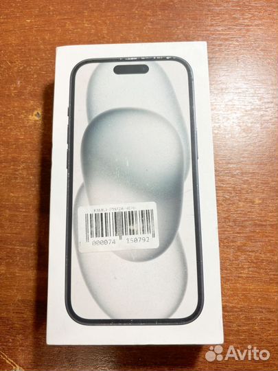 iPhone 15, 128 ГБ