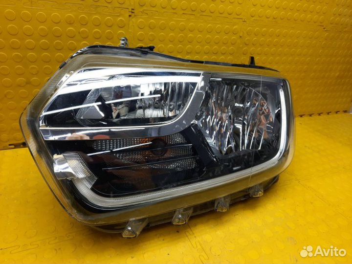 Фара передняя левая Renault Duster K9KR858D165990