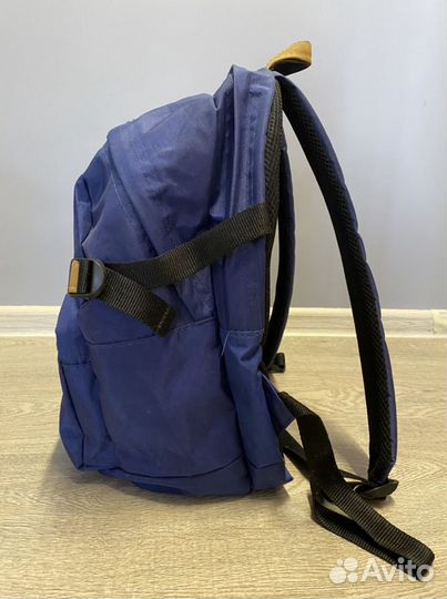 Синий рюкзак