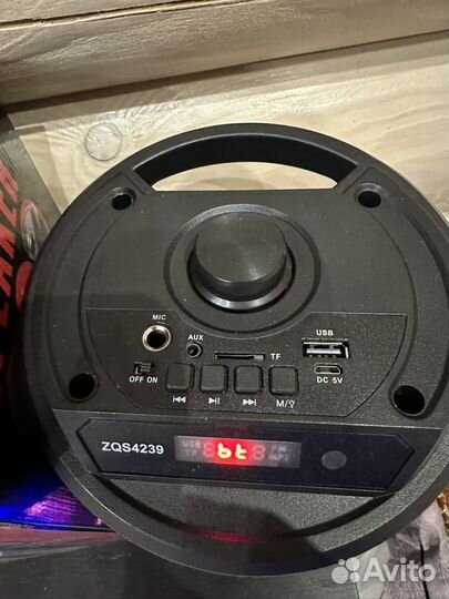 Портативная блютуз колонка караоке