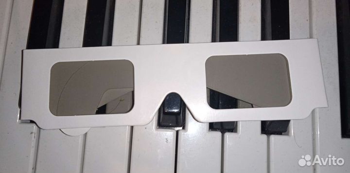 Автограф Ральфа Хюттера, группа Kraftwerk и очки