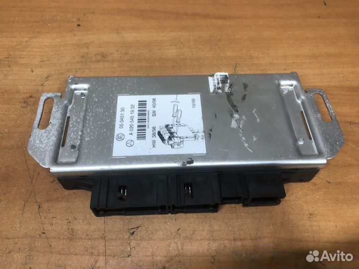 Блок SAM задний Mercedes W220