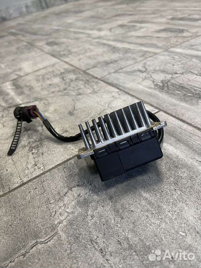 Реостат печки ауди 100/А6 С4