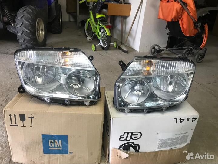 Фары на рено дастер