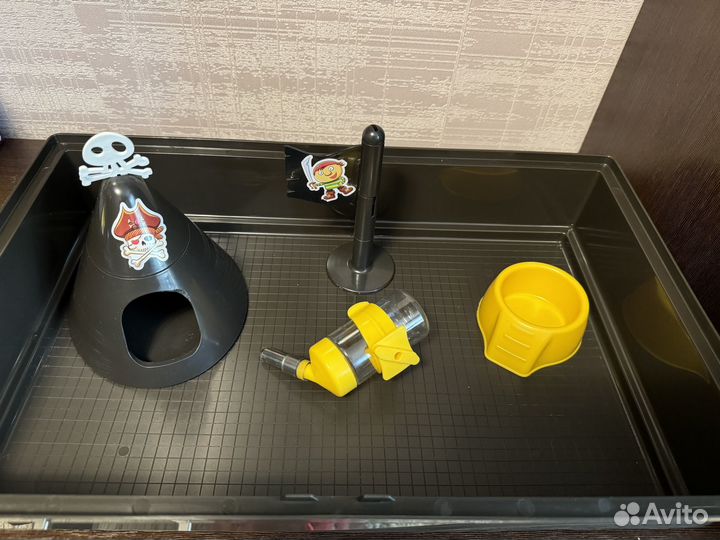 Клетка и корма для грызунов