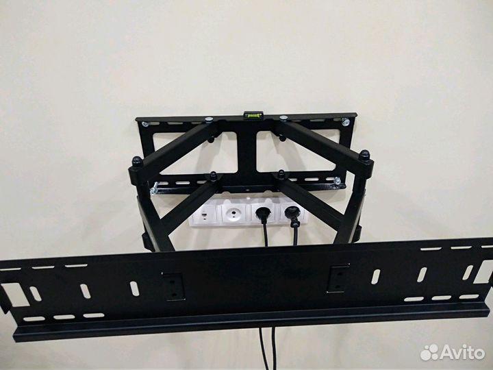 Подвес телевизора, установка телевизора на стену