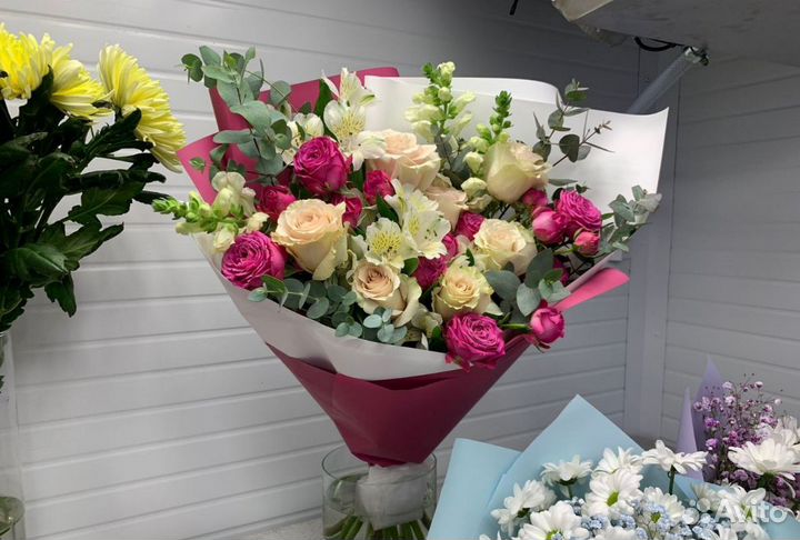 Цветы / букет цветов / ирисы