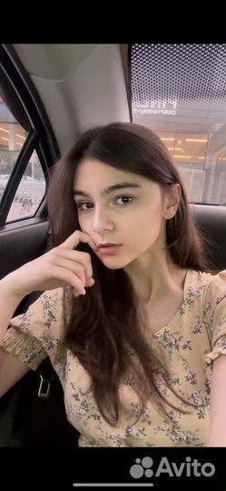 Бариста, официант, хостес