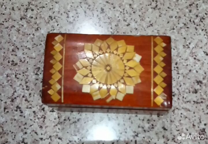 Шкатулки СССР резные дерево