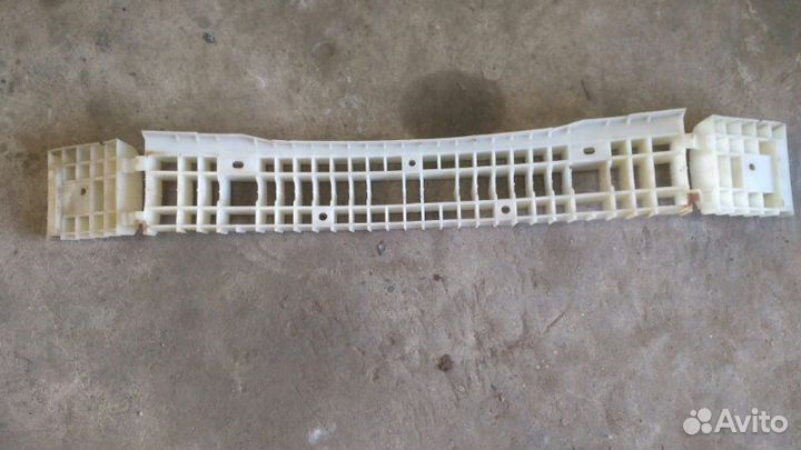 Абсорбер бампера передний Daewoo Nexia 1996-2008