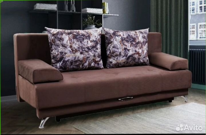 Диван на металлокаркасе