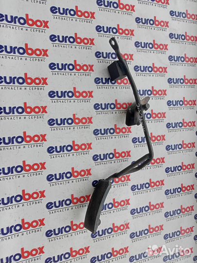 Педаль газа Ford Maverick 2001-2006