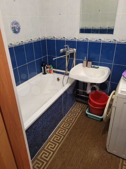 2-к. квартира, 54 м², 3/5 эт.