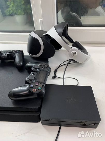 Sony PS4 + VR
