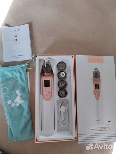 Новый вакуумный очиститель лица